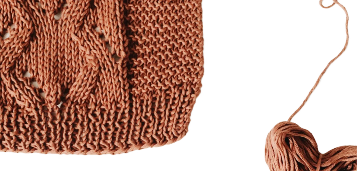 Zdjęcie włóczki i robótki ręcznej – pasja do dziergania